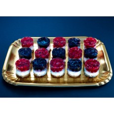 Platou Minicheesecake cu merișoare și afine